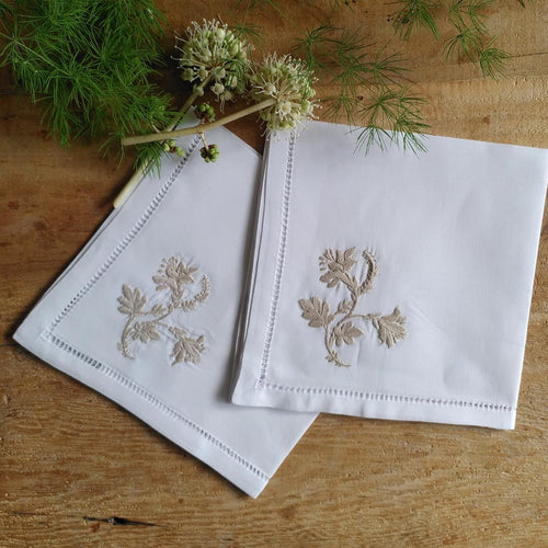Elissa hankies - set of 2