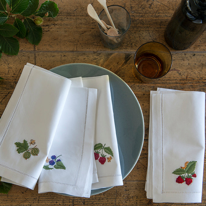 Bug & Berries napkins