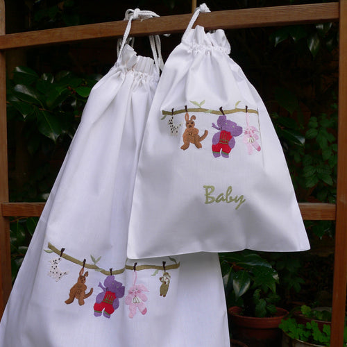 Toys embroidered white cotton bags